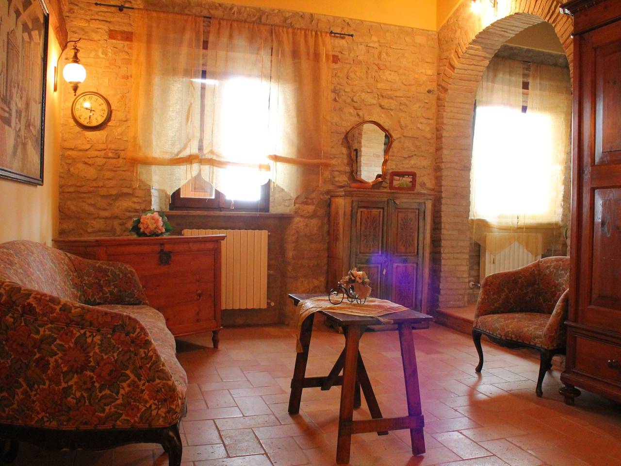 Ferienhaus in Serrungarina in Seenähe in Serrungarina, Colli al Metauro