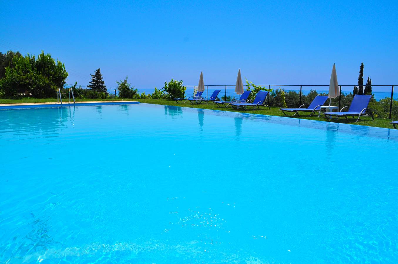 Appartamento intero, Piscina Appartamenti con vista panoramica sul mare - Pelekas Beach, Corfù in Pelekas, Corfù