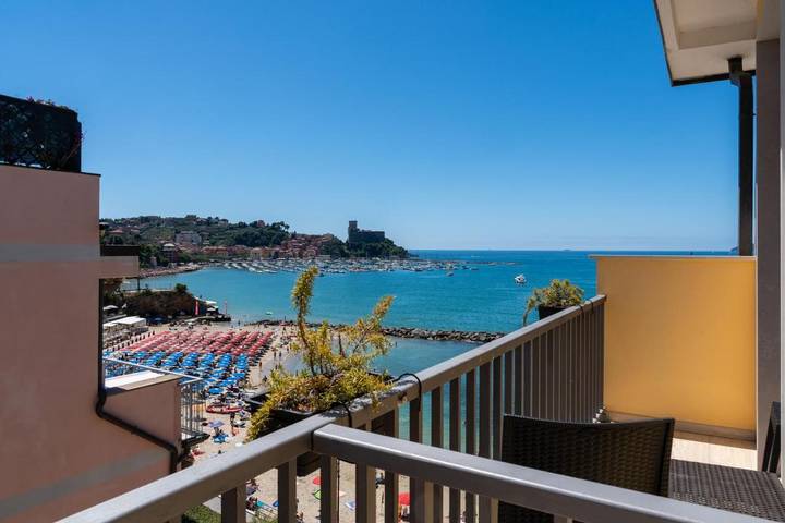 Hôtel pour 3 personnes, avec Balcon et Terrasse