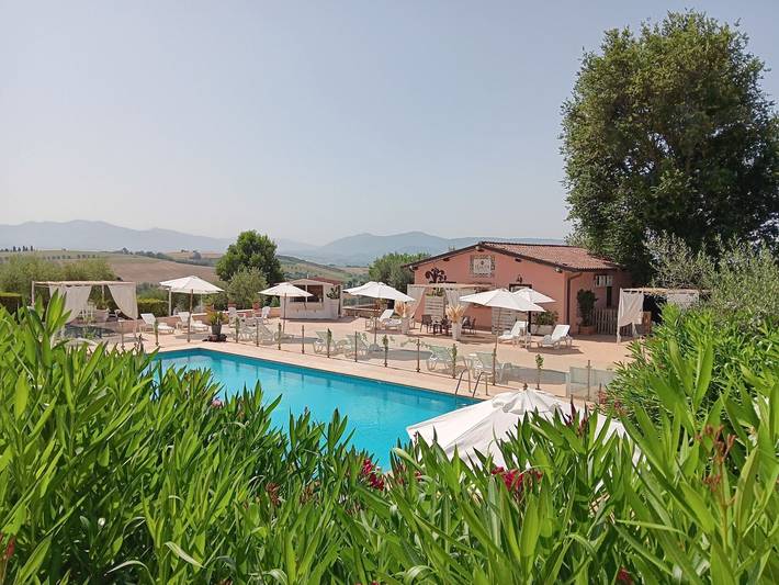 Appartamento intero, Appartamento 'Tenuta Marchesi Fezia - 1' con piscina condivisa, Wi-Fi e aria condizionata in Narni, Provincia di Terni