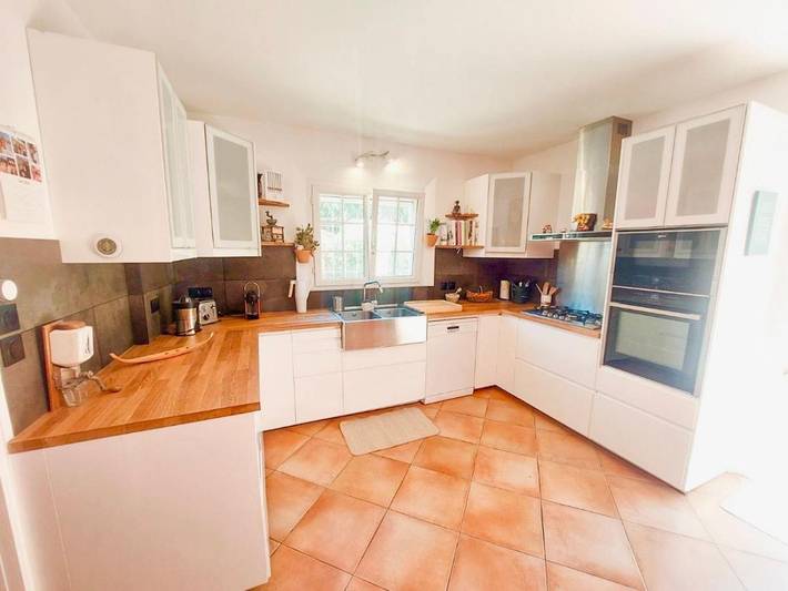 Location de vacances pour 11 personnes, avec jardin et piscine dans Plage du Pin de Galle - 4