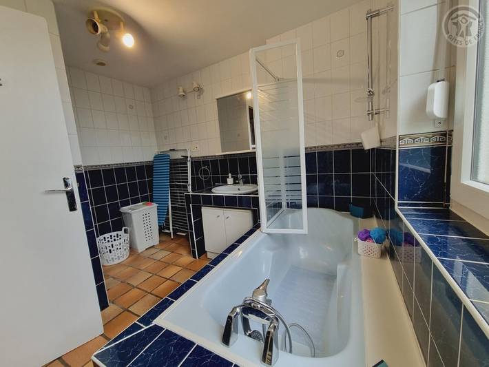 Gîte pour 4 personnes, avec terrasse à Eppe-Sauvage - 4