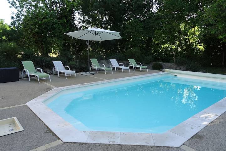 Location de vacances pour 8 personnes à La Laigne