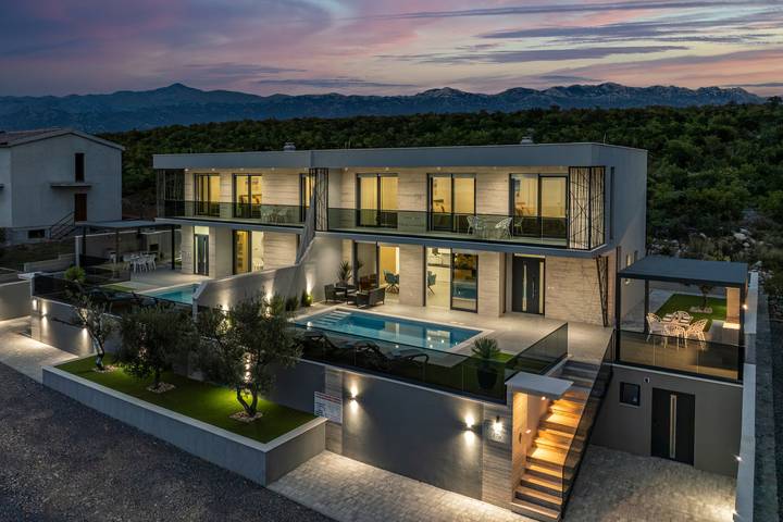 Villa für 6 Personen, mit Terrasse, mit Haustier in Maslenica