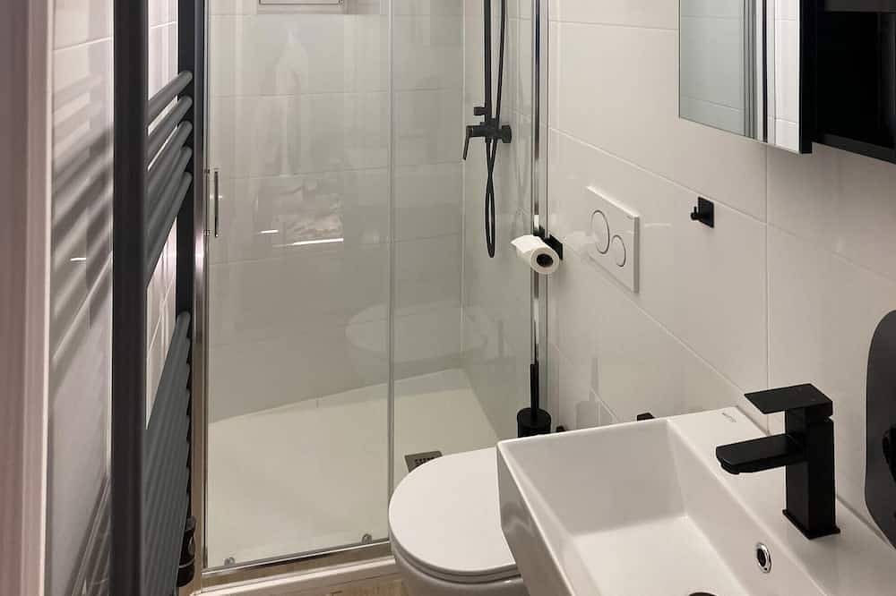 Entire apartment, 1 bedroom lovely apartment in Moneglia in Comeglio, Moneglia