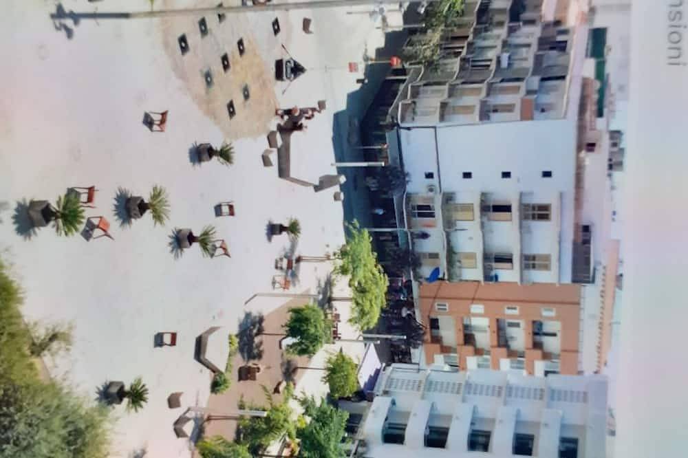 Appartamento intero, Centro santa eularia describes riu in Santa Eularia des Riu, Ibiza Est