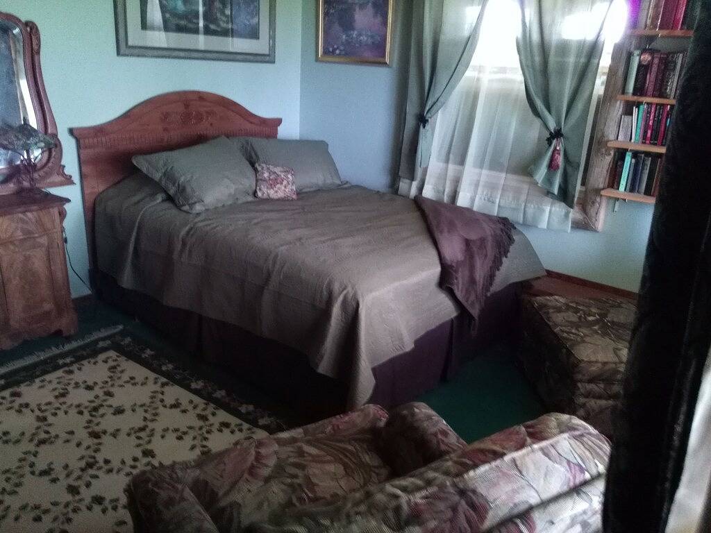 Das grüne Zimmer @ Hungry Moose B & B in Kenai Peninsula