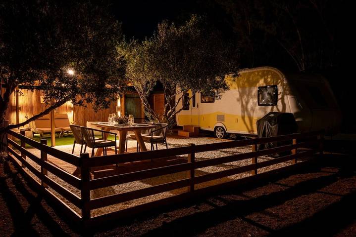 Camping für 4 Personen, mit Terrasse und Garten auf Kreta - 2