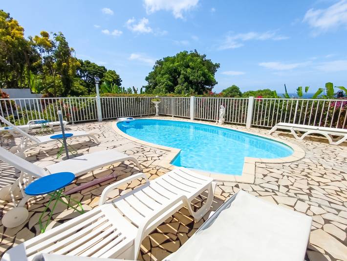 Appartement entier, Location spacieuse à Deshaies avec vue sur la mer et montagne in Deshaies, Guadeloupe