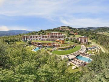 Hotel für 3 Personen, mit Whirlpool und Garten sowie Pool in Pöllauberg