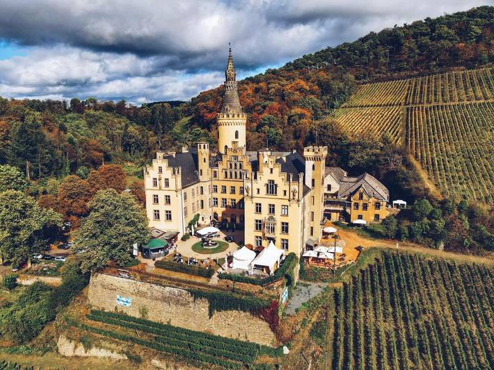 Hotel für 4 Personen, mit Terrasse und Garten sowie Ausblick in Bad Hönningen