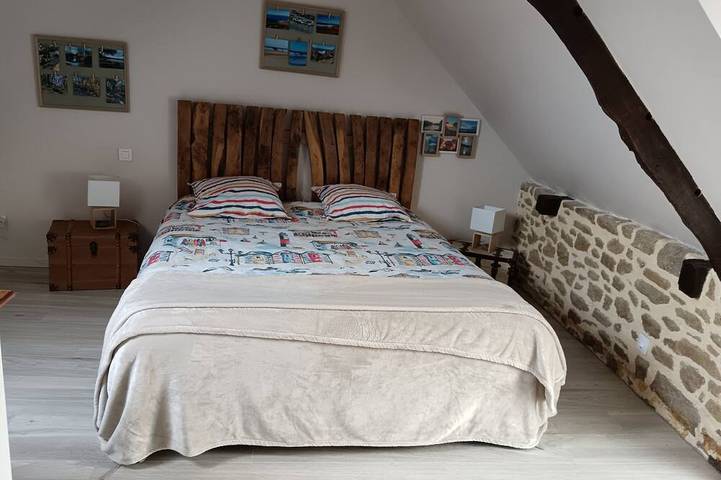 Location de vacances pour 5 personnes, avec terrasse, animaux acceptés dans Le Mené - 2