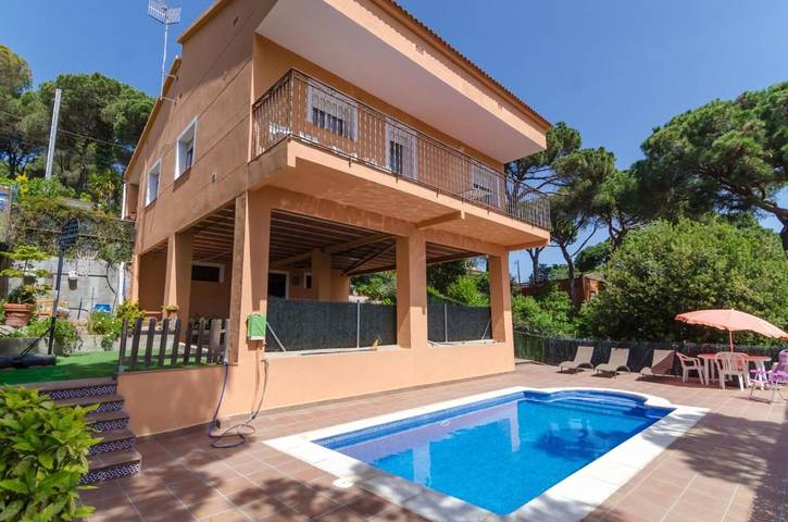 Casa rural para 6 personas, con Terraza y Piscina en Tordera - 2