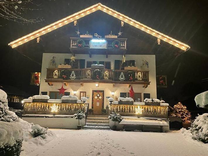 Vakantiewoning voor 2 personen, with uitzicht op het meer and tuin as well as sauna and uitzicht aan de Tegernsee