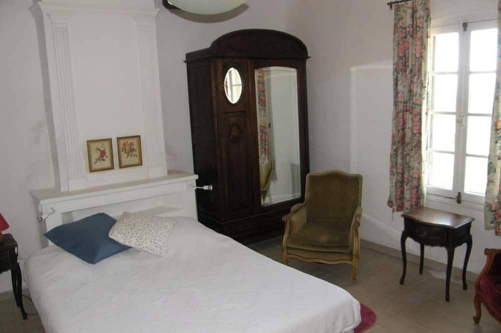 Lavender(Photos 1-13) in Crillon-le-Brave, Parc naturel régional du Mont-Ventoux