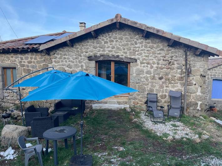 Location de vacances pour 4 personnes, avec jardin à Beauvène - 2