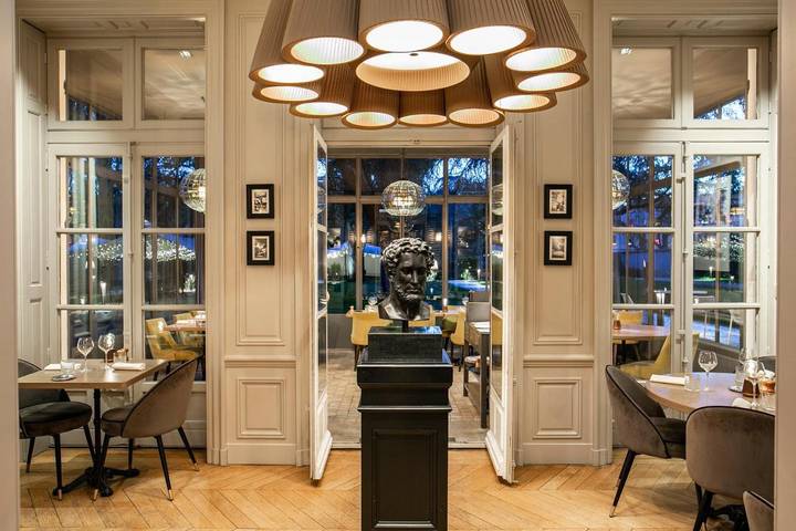Hôtel pour 2 personnes, avec jardin et vue à Écully - 4