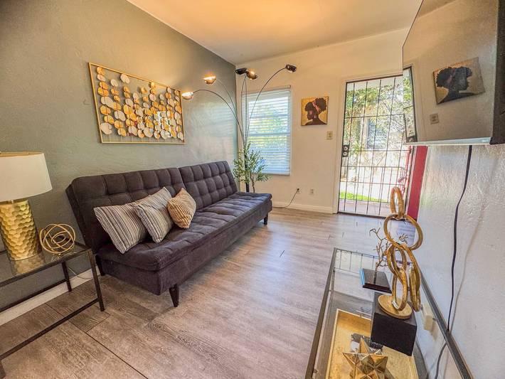 Casa vacanza per 4 persone, con balcone e giardino, adatto a famiglie con bambini in San Diego