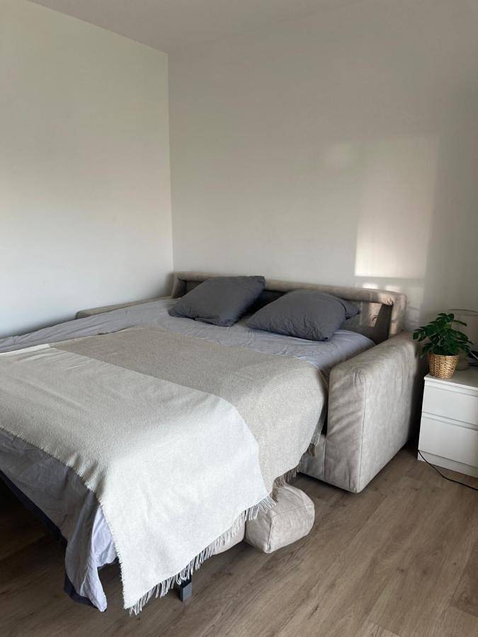 Appartement entier, One-Bedroom Apartment in Lingolsheim, Région de Strasbourg