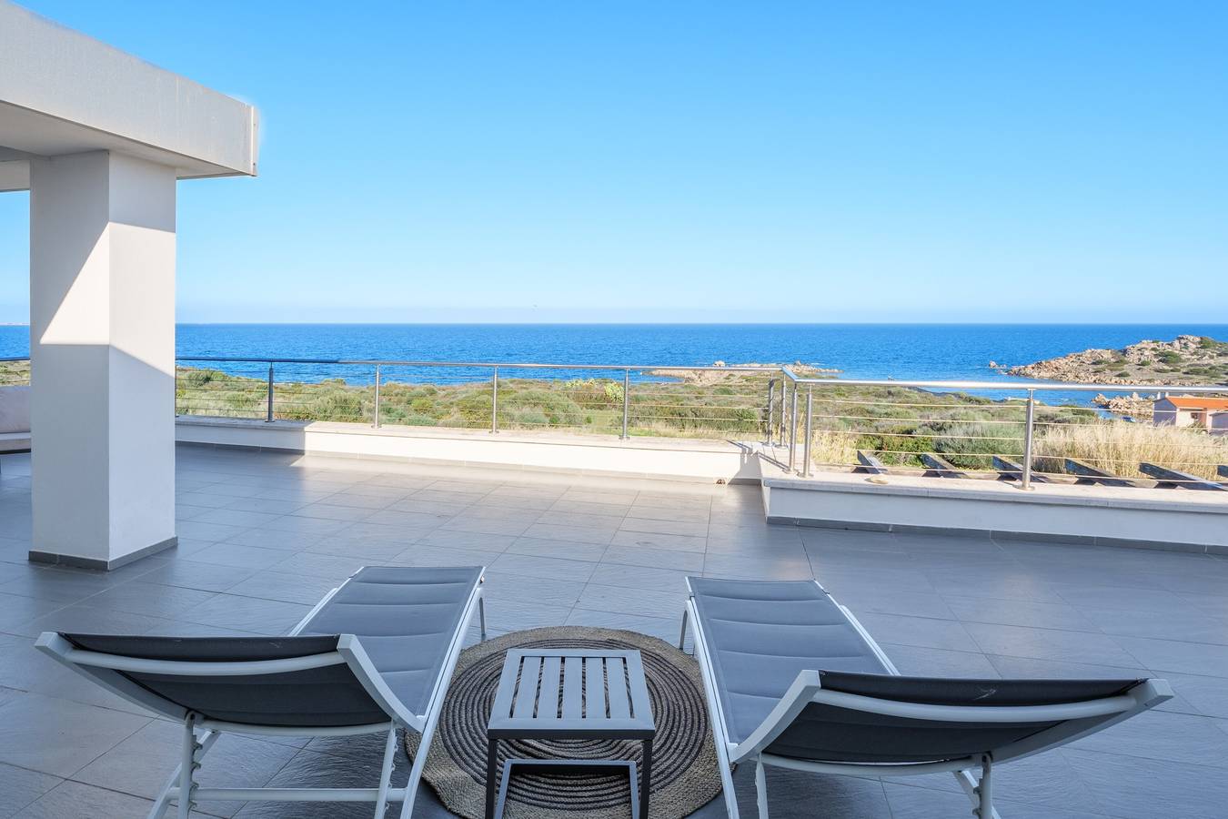 Ganze Wohnung, Ferienwohnung 12A in der Villa Marconi mit Meerblick und Panoramaterrasse in Golfo Aranci, Costa Smeralda