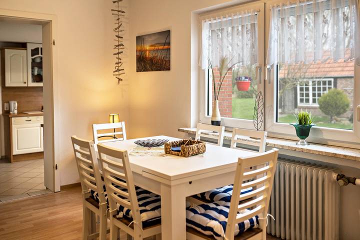 Ferienwohnung für 6 Personen, mit Garten