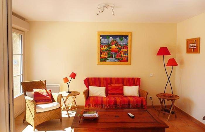 Location de vacances pour 5 personnes, avec jacuzzi et jardin ainsi que terrasse et piscine, animaux acceptés à Saint-Avit-Saint-Nazaire - 3