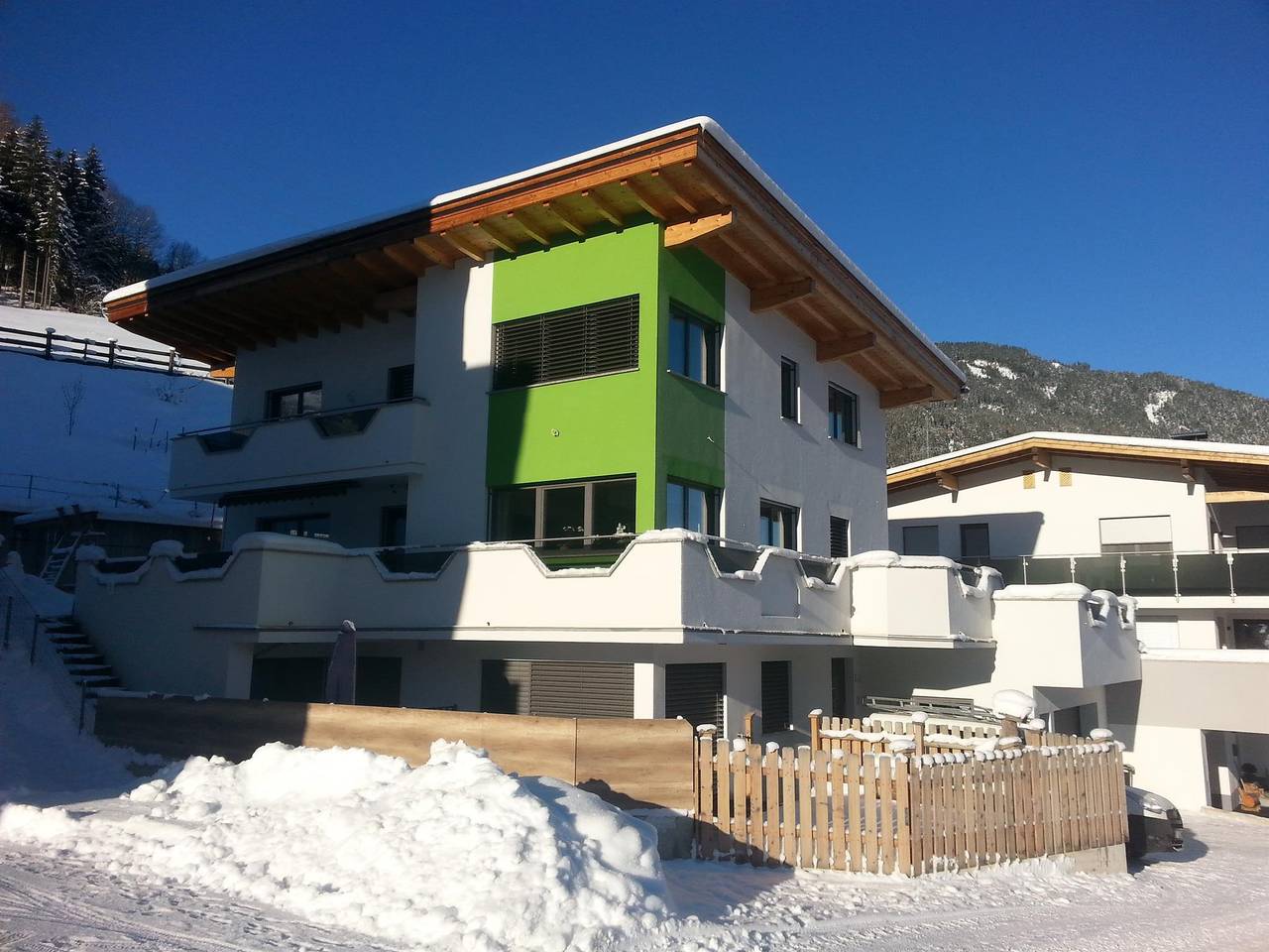 Geheel vakantieappartement, Garconniere in Tux Alps, Kaltenbach