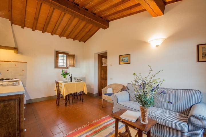 Appartamento intero, Casa Vacanze 'Arco' con Piscina in Condivisione, Wi-Fi e Aria Condizionata in Bagno a Ripoli, Firenze province