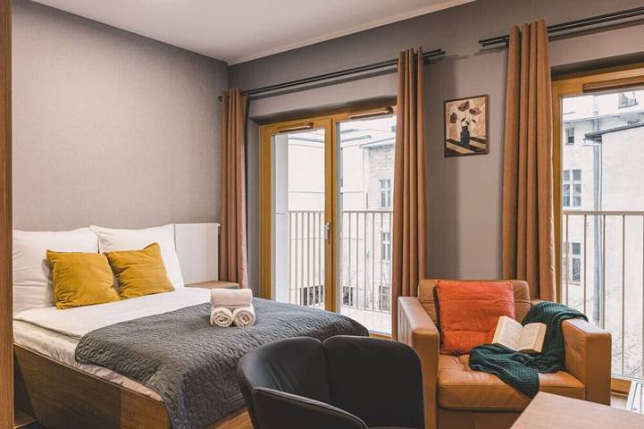 Ganze Wohnung, Peaceful Courtyard Studio Close to Brda River in Bromberg, Kujawien-Pommern