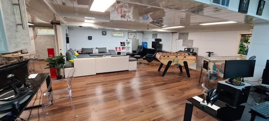 Location de vacances pour 14 personnes, avec piscine ainsi que jardin et jacuzzi, adapté aux familles à Saint-Cyr-sur-Loire - 4