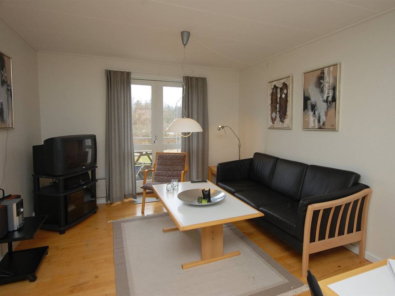Hel lejlighed, "Runhild" - 100m from the sea in Hou, Aalborg Kommune
