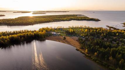 Ferienhaus für 6 Personen, mit Sauna und Garten sowie Seeblick und Ausblick, mit Haustier in Lappland (Schweden)