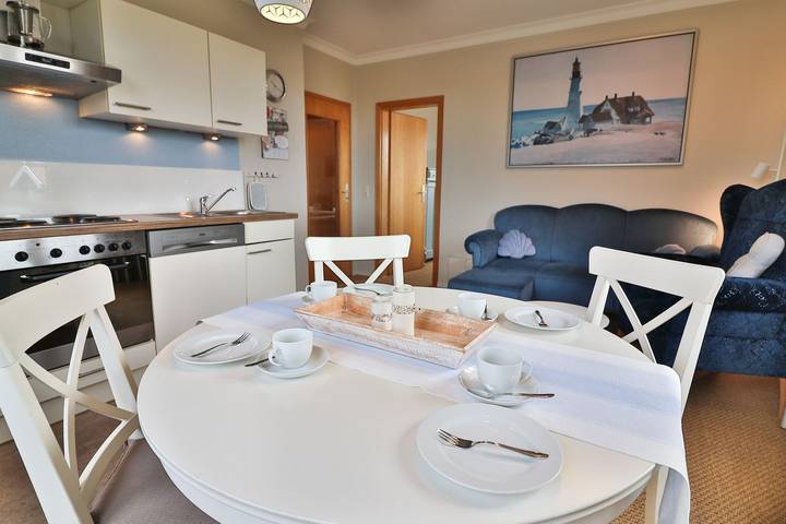 Ferienwohnung für 4 Personen, mit Balkon und Balkon/Terrasse sowie Garten und Ausblick auf Langeoog - 4