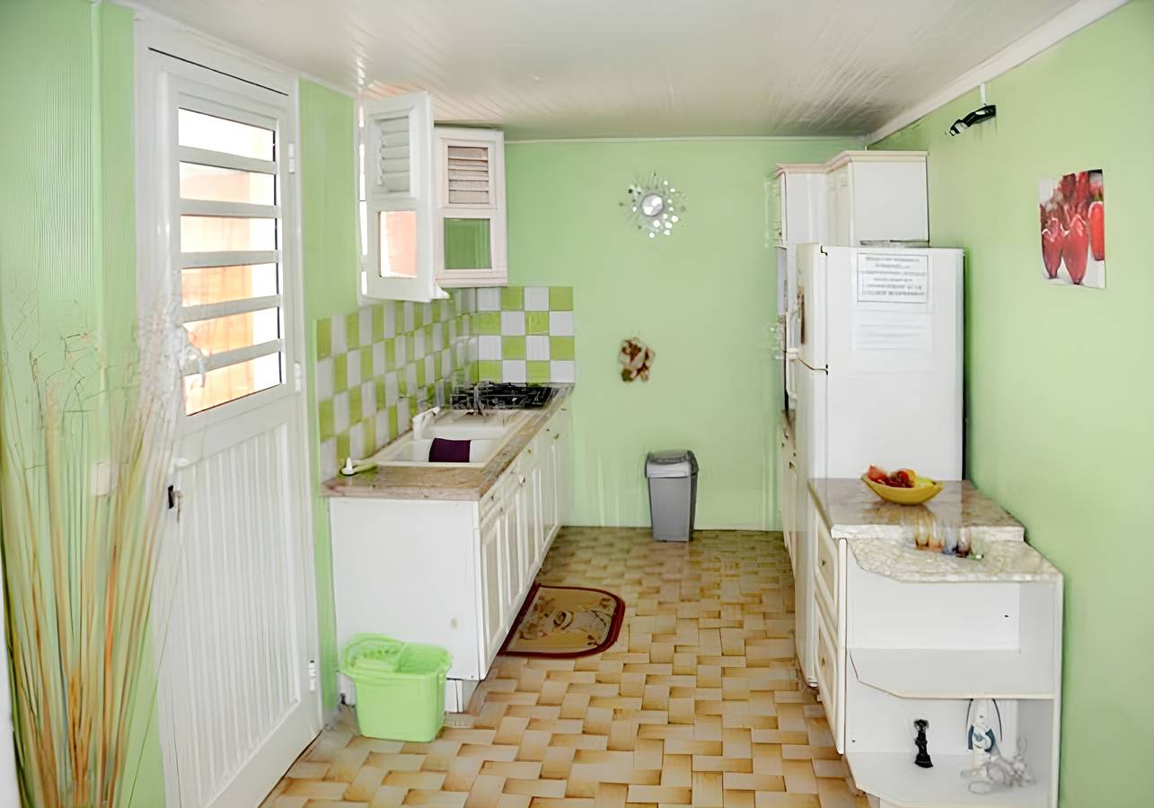 Apartamento entero, Moderno apartamento en Schoelcher 40 m² con piscina compartida in Schoelcher, Martinica