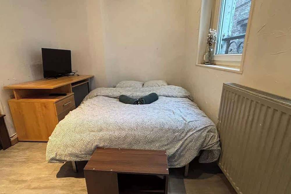 Appartement entier, Petit rez-de-chaussée du théâtre in Arras, Région d'Arras