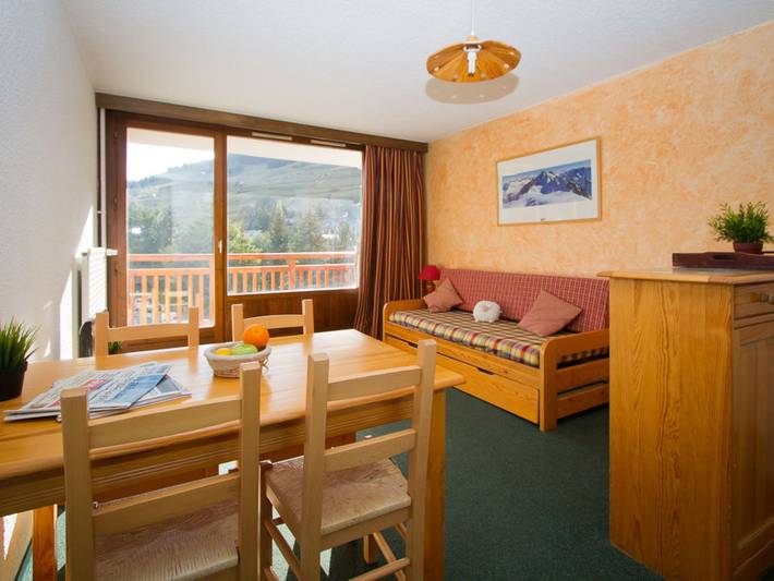 Gîte pour 4 personnes, avec balcon dans Office De Tourisme Des Deux Alpes Front De Neige