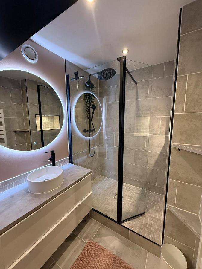 Appartement entier, One-Bedroom Apartment in Vauréal (Val-d'Oise), Val-d'Oise