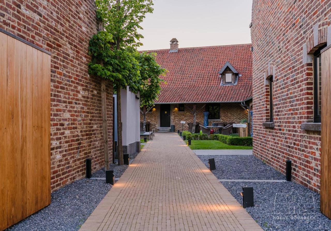 Hoeve Roosbeek in Zepperen, Saint-Trond