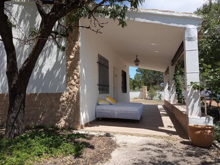 Apartamento para 6 personas, con Balcón y Terraza además de Jardín y Piscina en Yecla 