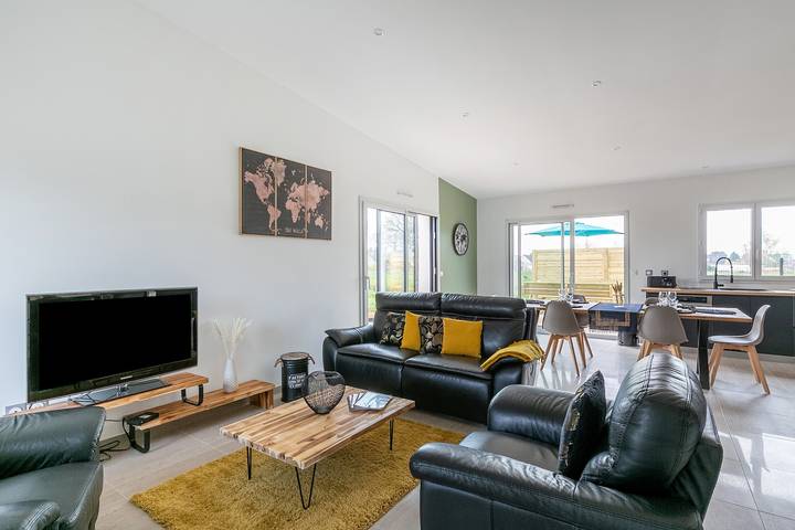 Location de vacances pour 6 personnes, avec terrasse ainsi que jacuzzi et jardin à Combrit - 2