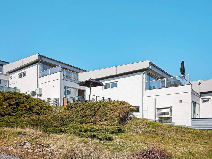 Ferieudlejning for 5 personer, med Terrasse i Allinge-Sandvig