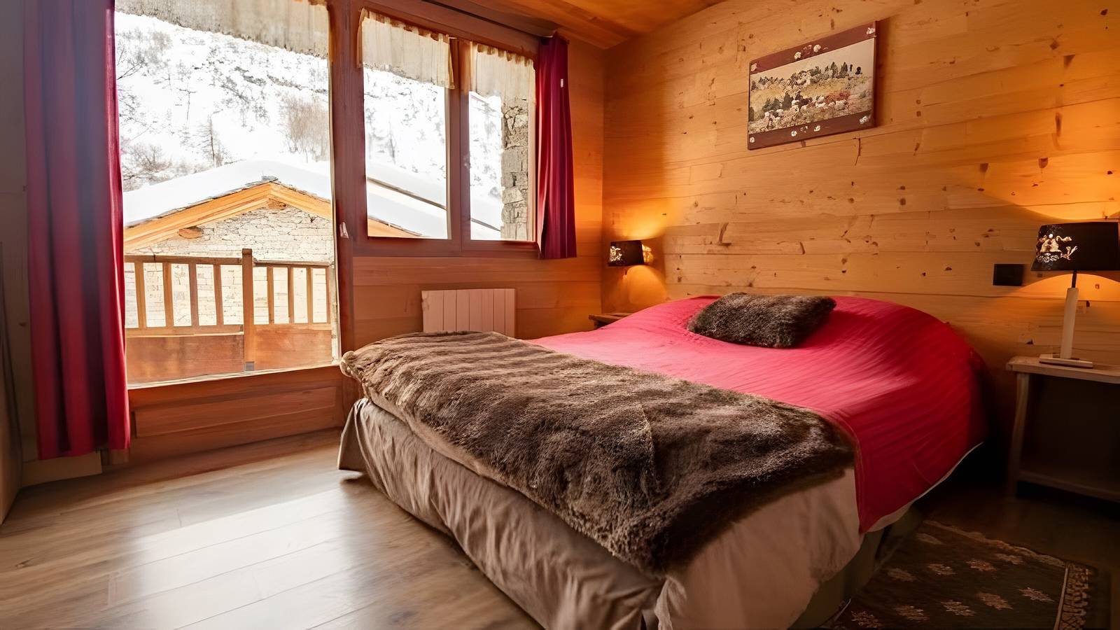Appartement entier, « Chalet Le Névé - Le Tetra-Lyre » avec vue montagne, piscine chauffée, 150m des pistes in Bonneval-sur-Arc, Région de Saint-Jean-de-Maurienne