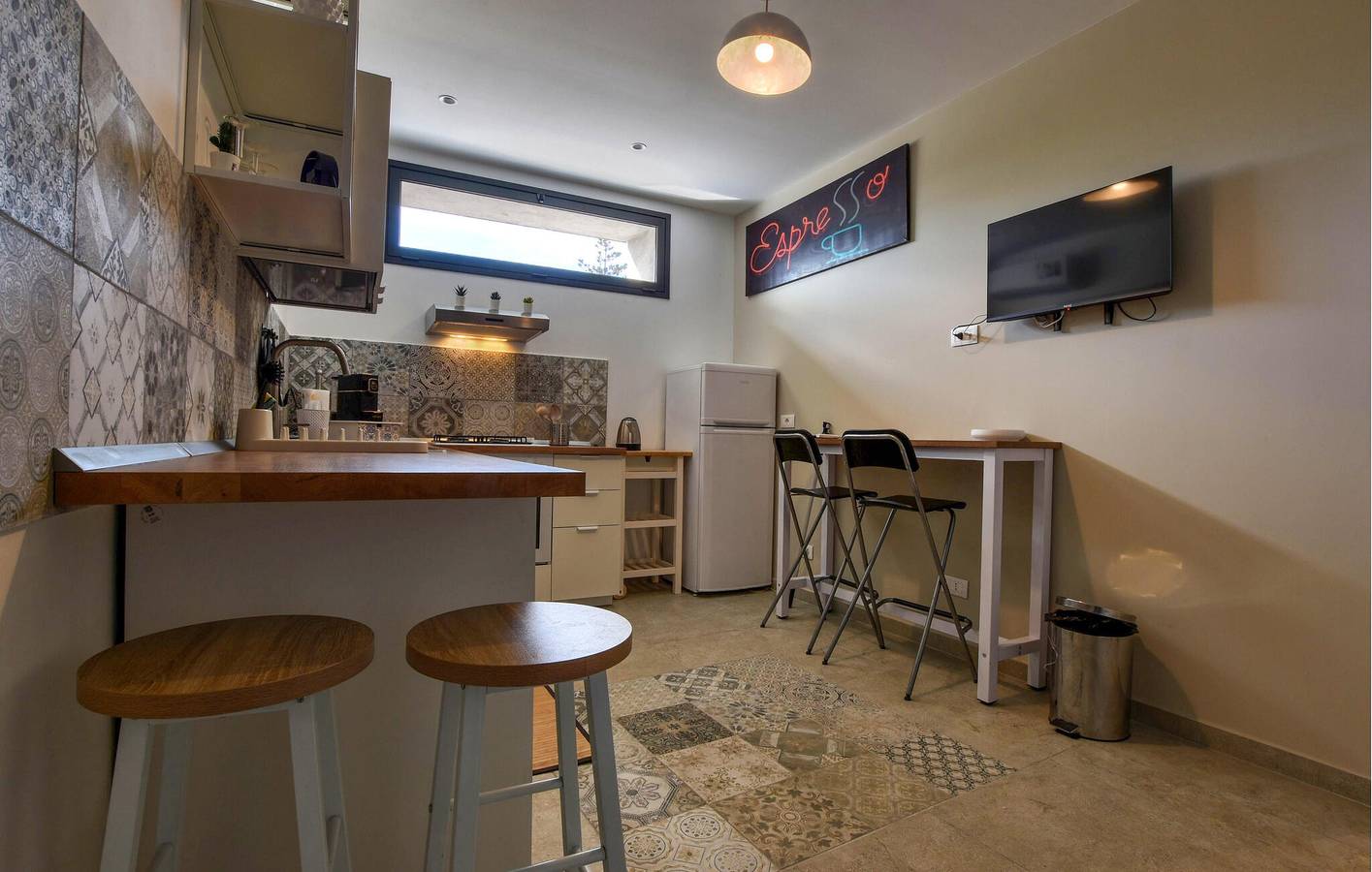 Appartement confortable avec vue sur la rivière - à 1 km de Fiume Trinità in Catane, Province de Catania