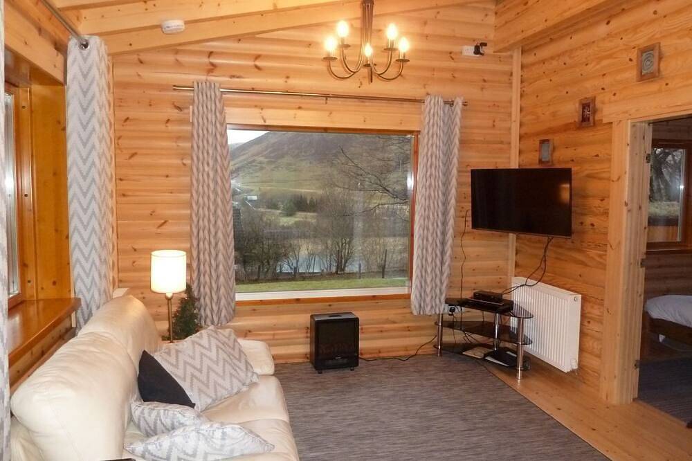 Blockhütte mit Whirlpool & Sauna für 2/3 | Im Cairngorm Nationalpark Großartige Aussichten in Glenshee, Cairngorms National Park