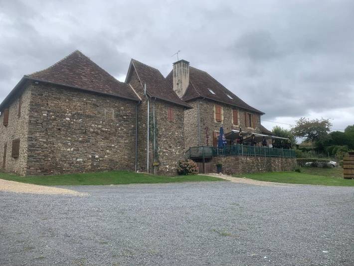 Hôtel pour 4 personnes à Sarlande