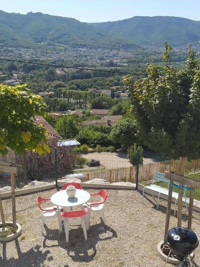Gîte für 2 Personen mit Terrasse in Pont-de-Larn, Castres und Umgebung