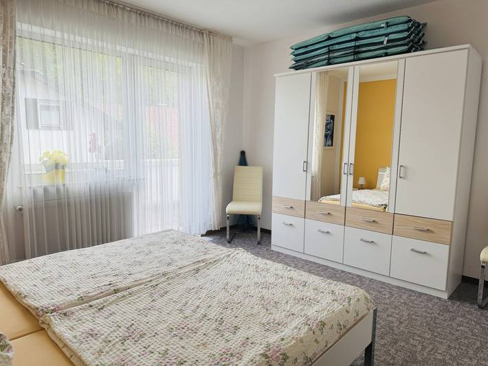 Appartement entier, Appartement 'Biederbeck' avec balcon et Wi-Fi in Brilon, Upland
