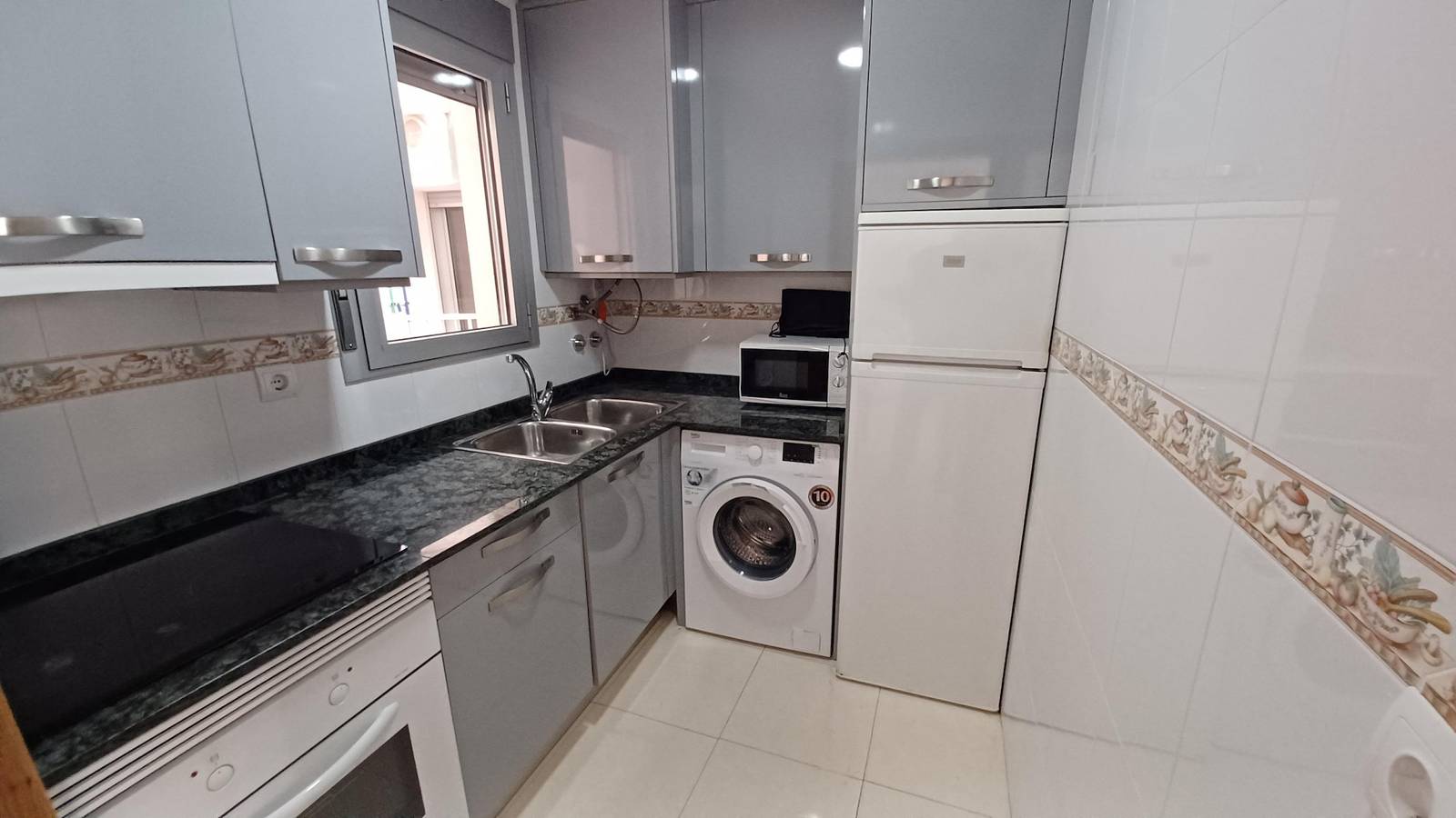 Apartamento entero, Apartamento de vacaciones para 6 personas con balcón in Peñíscola, Costa del Azahar