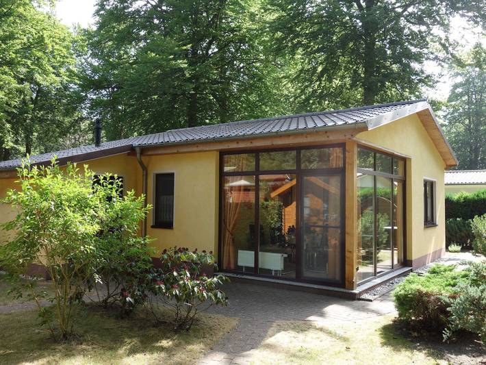 Ferienpark für 4 Personen, mit Terrasse und Garten in der Rostocker Heide
