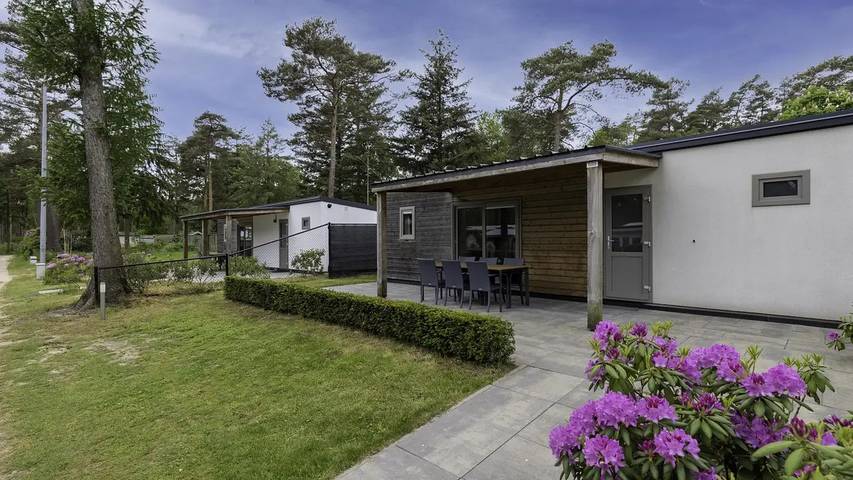 Ferienhaus für 7 Personen, mit Garten und Pool - 1